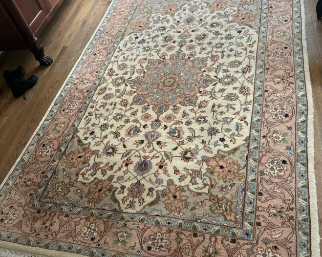 clean rug on a living room